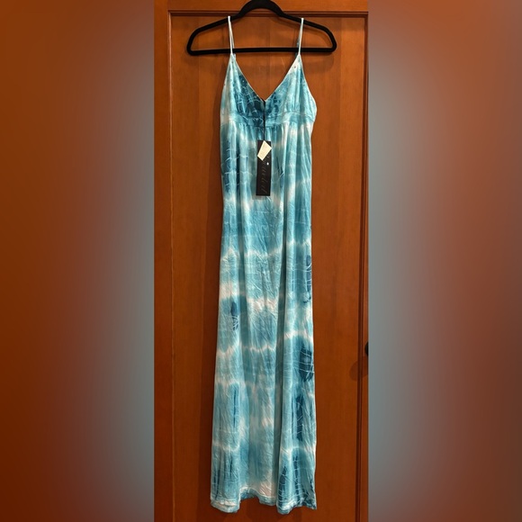 NWT Bejeweled by Susan Fixel Aqua Tie-Dye Skirt Size M - Picture 1 of 9